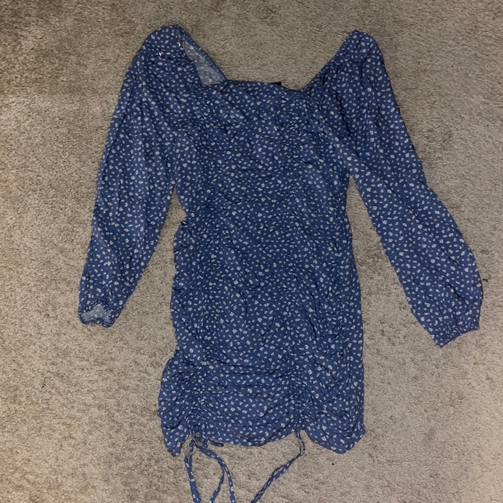 Long sleeve ruched dress